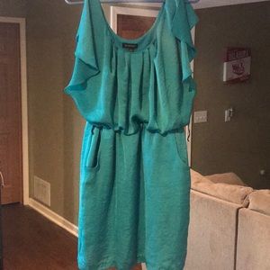 Silky dress. Fired skirt with float top